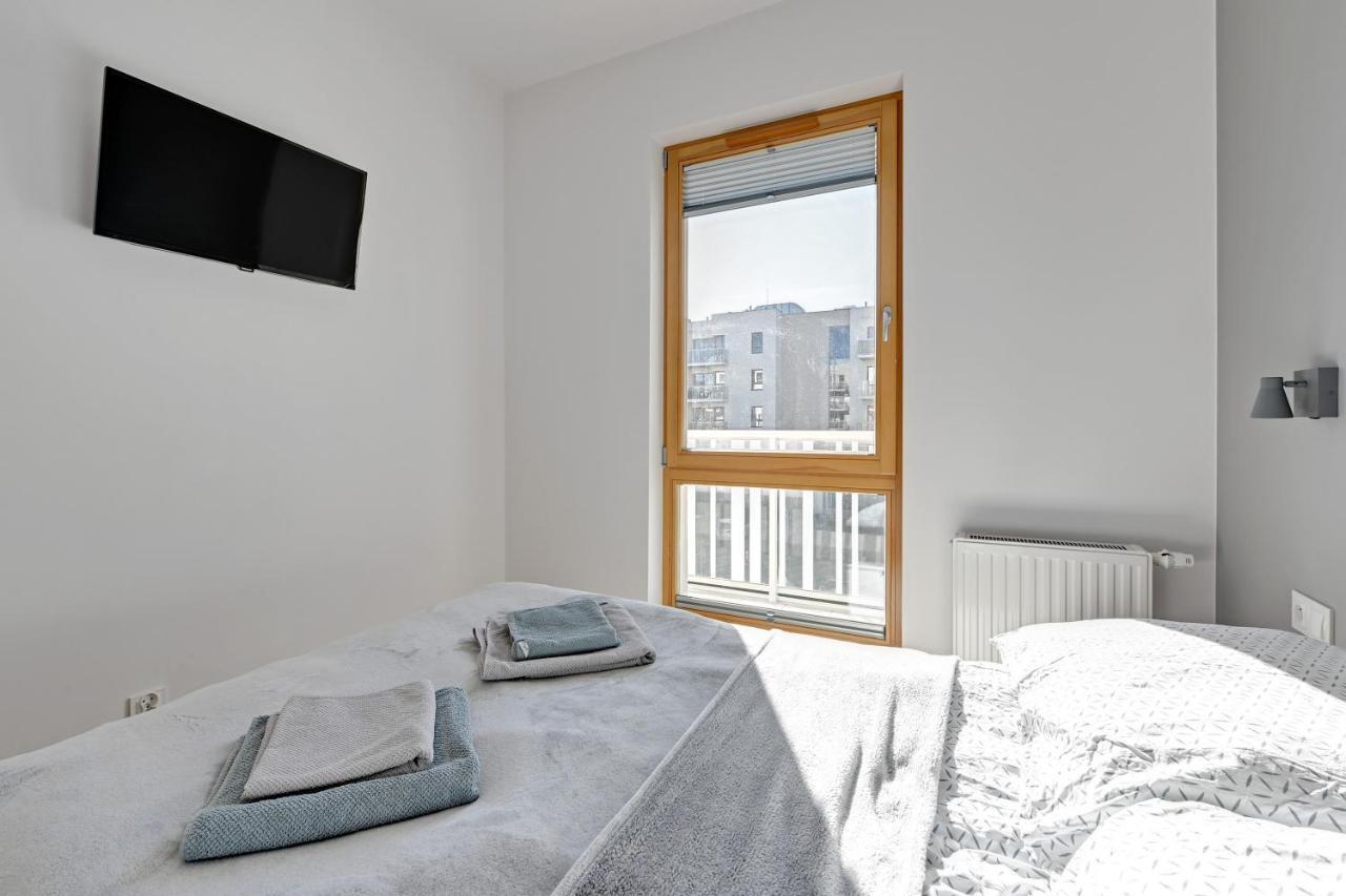Holiday Apartment Near The Sea - Free Private Parking 그단스크 외부 사진